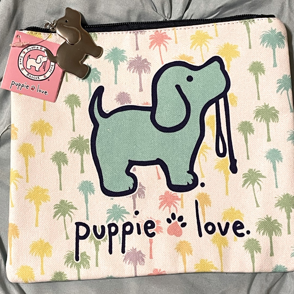 🐾NWT Puppy Love RAINBOW PALM TREE ZIPPER
POUCH🐾🌴🐶